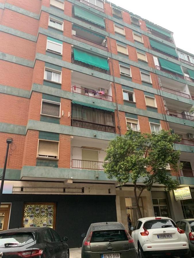 Habitacion Individual Apartment บาเลนเซีย ภายนอก รูปภาพ